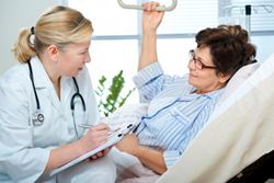 על מה שצריך לדעת על ניתוח הגדלת חזה בגיל הזהב