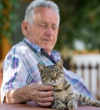 התמודדות עם בדידות בגיל השלישי
